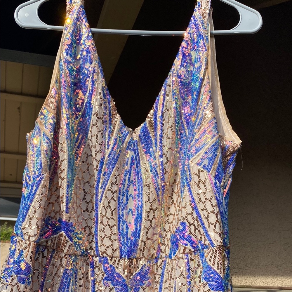 Sequence Maxi Dress (plus size) - Picture 2 of 8
